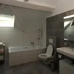 Gorevirat 2 Avec Jacuzzis Et Terrasses Privatives Pour Chaque