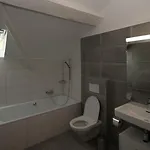 Gorevirat 2 Avec Jacuzzis Et Terrasses Privatives Pour Chaque Corcelles (Jura)