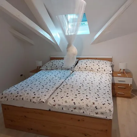 Apartment Gorevirat